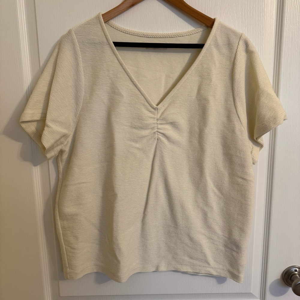 Madewell Cream V-Neck Short Sleeve Top